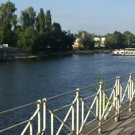 Bright & Spacious Appt In The Centre * Praga